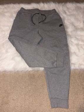 Nike Sportswear Tech Fleece Joggers Grey Size Large